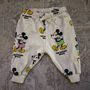 Zara Mickey Mouse Kids Jogger Pants 3/6